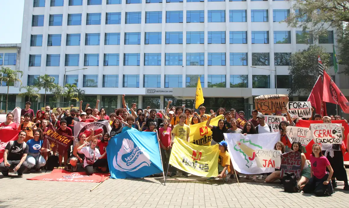 Blur background